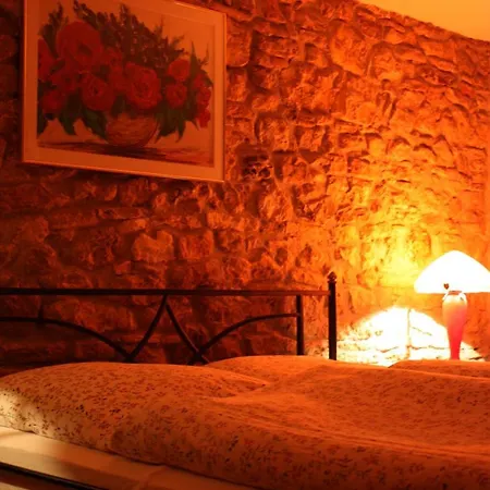 Weingewolbe Hotel 3*